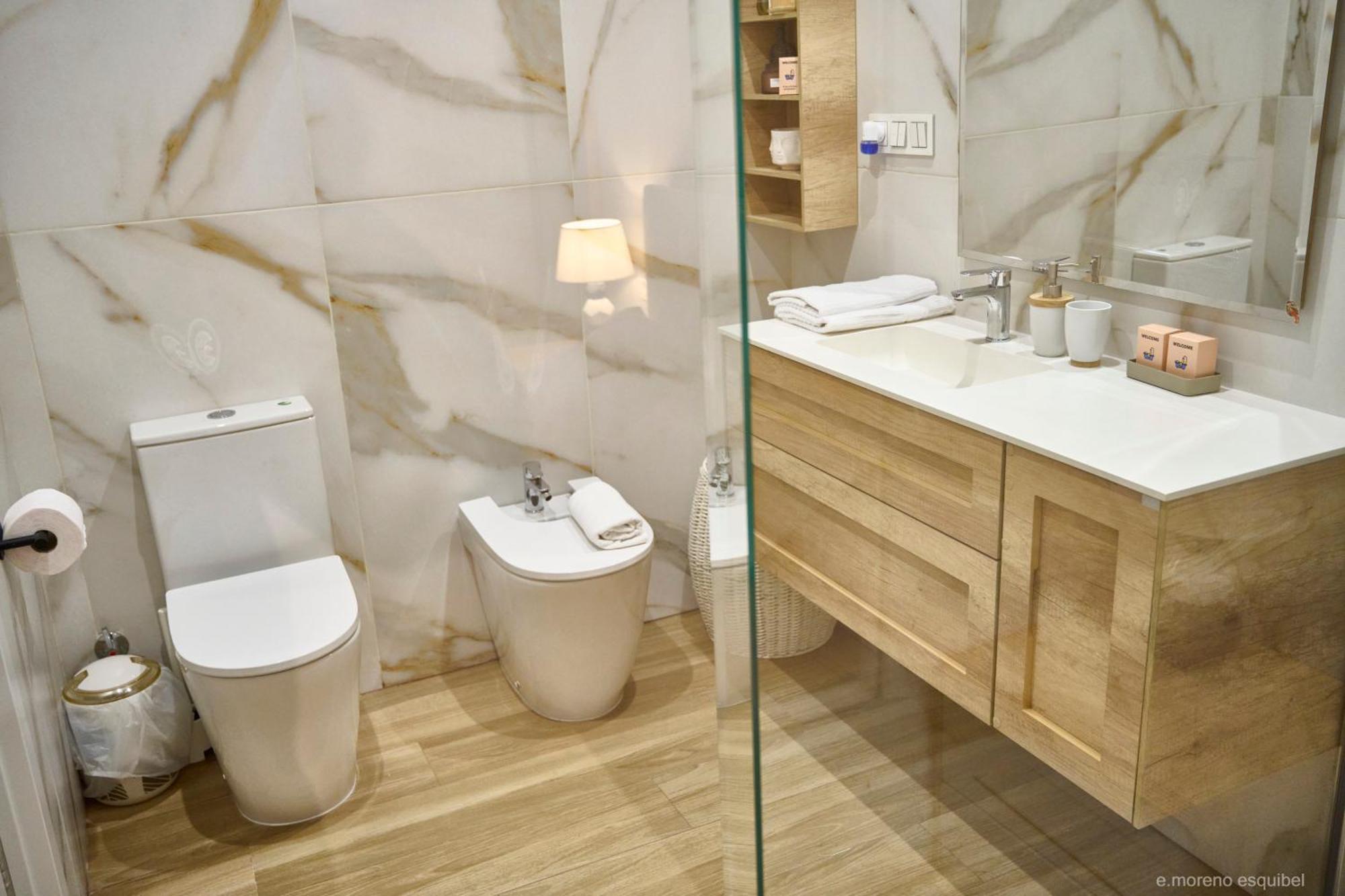 Apartamento Nuevo Lujoso Suites Centro Bilbao Wifi ,Parking Gratis المظهر الخارجي الصورة